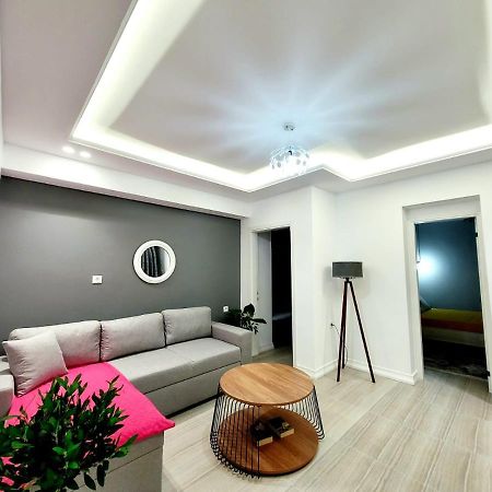 Anis Apartments Sarandë Exterior foto