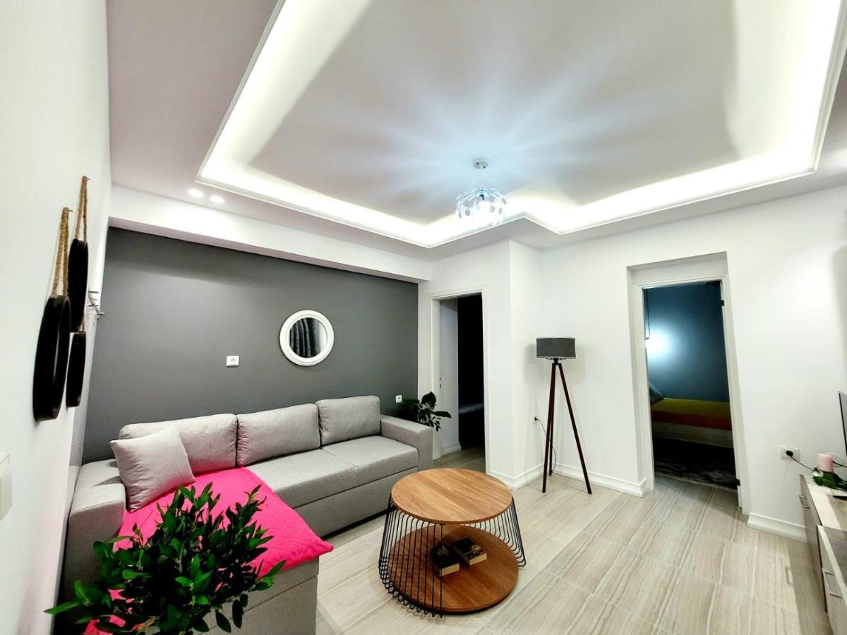 Anis Apartments Sarandë Exterior foto