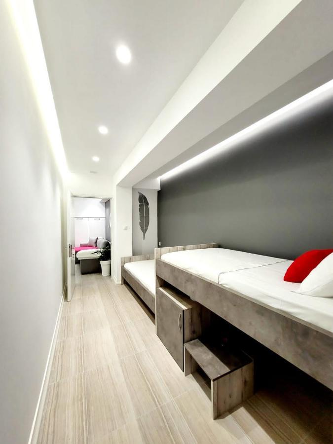Anis Apartments Sarandë Exterior foto